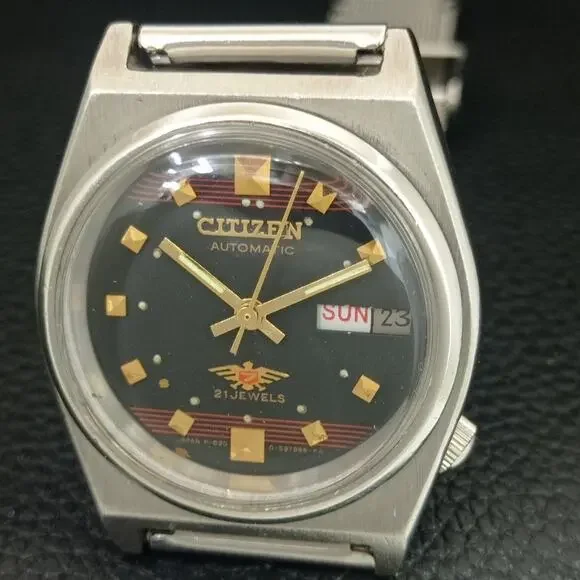 Vintage 1981 Citizen Automatic Mens Silver Watch W/daydate & Red accents